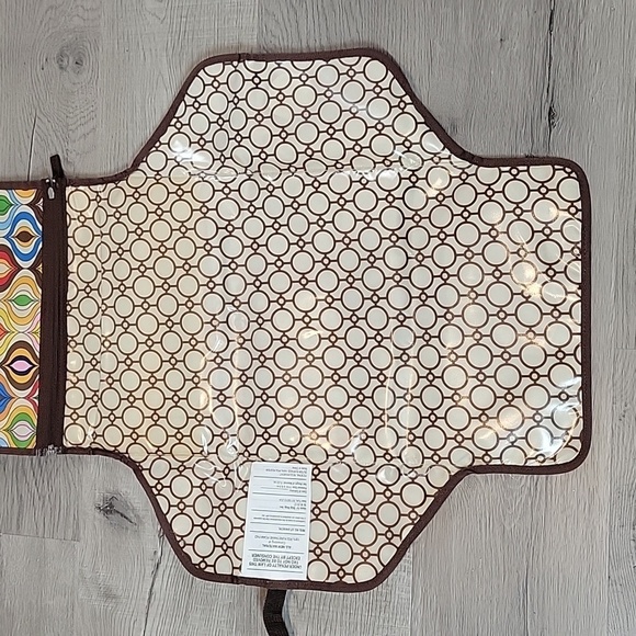Jonathan Adler x Skip Hop Baby Changing Pad - Picture 8 of 12